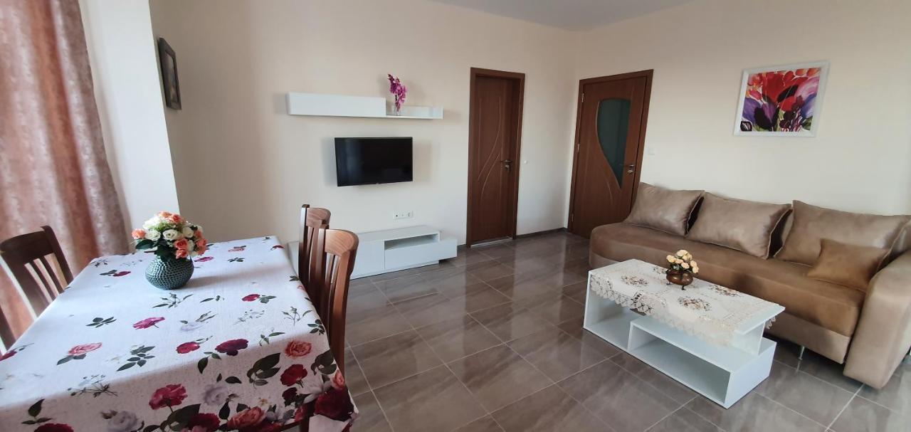 צ'רנומורץ Luxury Apartments Ekaterina מראה חיצוני תמונה