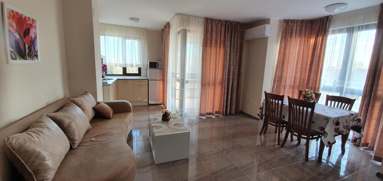 צ'רנומורץ Luxury Apartments Ekaterina מראה חיצוני תמונה