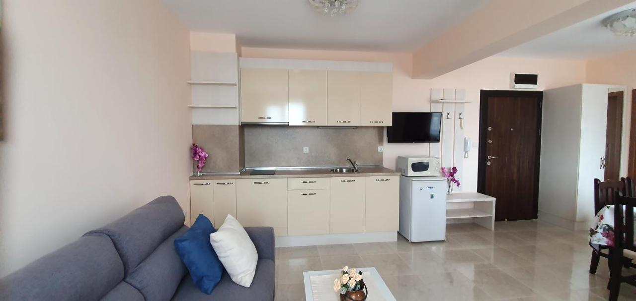 צ'רנומורץ Luxury Apartments Ekaterina מראה חיצוני תמונה
